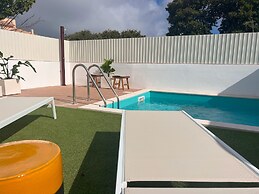 Central Beach Villa W Heated Pool, By Timecooler