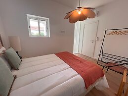 Central Beach Villa W Heated Pool, By Timecooler