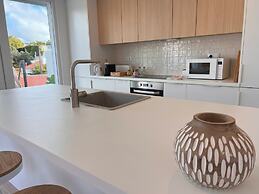 Central Beach Villa W Heated Pool, By Timecooler