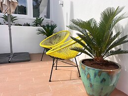 Central Beach Villa W Heated Pool, By Timecooler