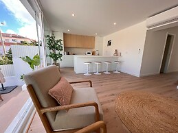 Central Beach Villa W Heated Pool, By Timecooler