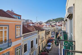 Central & Sunny 2Br Apt Near Beach, By Timecooler