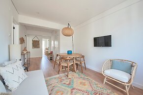 Sunset Bay View Renovated Apt, By Timecooler