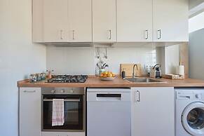 Sunset Bay View Renovated Apt, By Timecooler