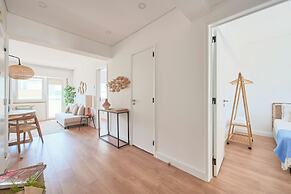 Sunset Bay View Renovated Apt, By Timecooler