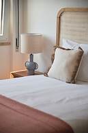 Sunset Bay View Renovated Apt, By Timecooler