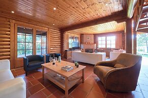 Beach & Golf Retreat W Amazing Pool, By Timecooler