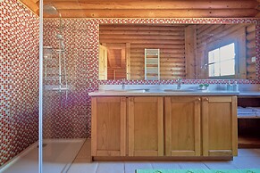Beach & Golf Retreat W Amazing Pool, By Timecooler