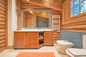 Beach & Golf Retreat W Amazing Pool, By Timecooler