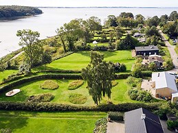 4 Star Holiday Home in Ronde