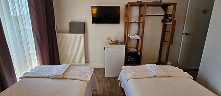 LİMİS OTEL