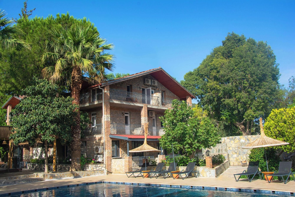 Ballı Boutique Hotel & Restaurant
