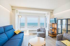 Attractive Apartment on the 7th Floor