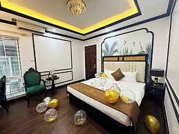 Victoria Hotel Me Tri