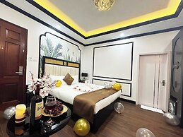 Victoria Hotel Me Tri