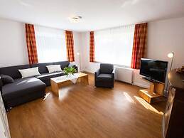Pleasant Apartment in Suddorf