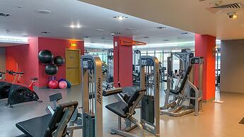 SuperHost - Chic Downtown Living 1BR in Dubai's South Ridge 5