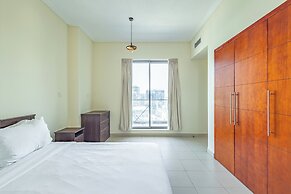 SuperHost - Chic Downtown Living 1BR in Dubai's South Ridge 5