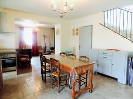 Authentic Stone Mas Retreat