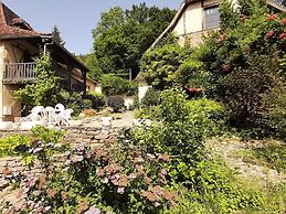 Charming 1930s Home in Altillac