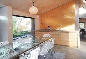 6-bed, Sleeps 16, Pets Allowed, Hot Tub