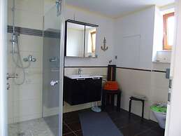 Csilla Comfortable Holiday Residence