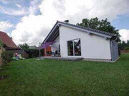 Amselgrun Modern Retreat