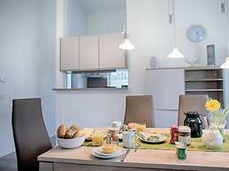 Amselgrun Modern Retreat