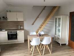 Holiday Apartment Small Building