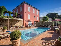 Peccioli Villa Retreat