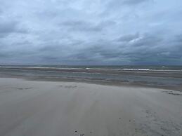 5 Star Holiday Home in Henne