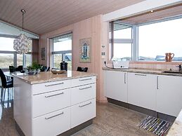 5 Star Holiday Home in Henne