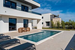 Villa Karlo