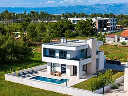 Villa Karlo