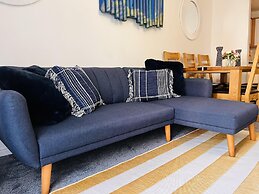 Beautiful 2 - Bed Apartment in Aylesbury