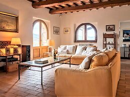 Villa in Umbria With Private Saltwater Pool