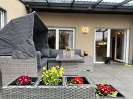 Milan Modern Retreat