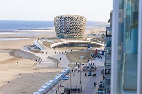 Apartment With 2 Bedrooms and sea View