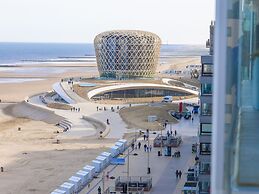 Apartment With 2 Bedrooms and sea View