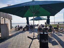 Watt's Happiness Close to the Beach