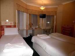 Serenity Hotel