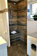 Schaalseehobbit Modern Retreat