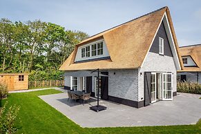 New Thatched Villa Near the Beach