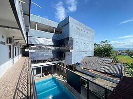 New Wijaya Hotel