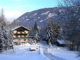 Holiday Home Chalet Astrid