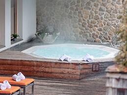 Large Chalet With Carmine and Wellness Area