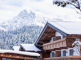 Large Chalet With Carmine and Wellness Area