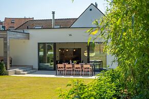 Luxury Villa With Pool & Sauna Kortrijk
