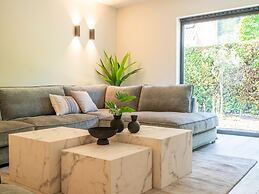 Luxury Villa With Pool & Sauna Kortrijk