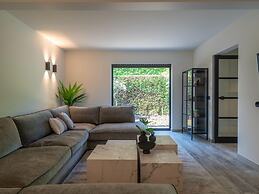 Luxury Villa With Pool & Sauna Kortrijk